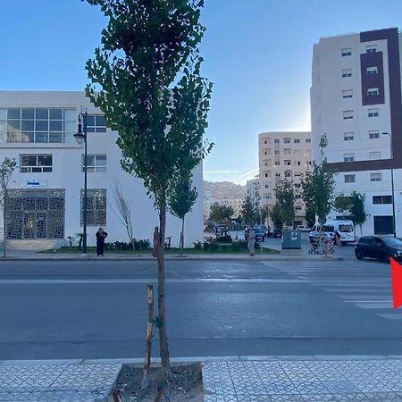 Appart Neuf Lumineux Climatise 1Ere Etage Tanger Luaran gambar