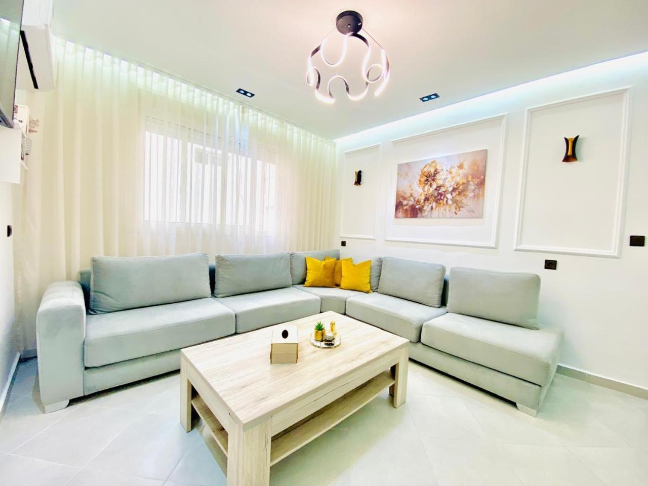 Appart Neuf Lumineux Climatise 1Ere Etage Tanger Luaran gambar